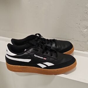 Reebok Black and White Sneakers Classic Court Style Size 11.5